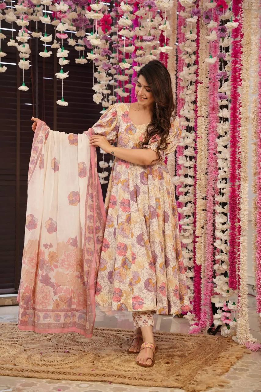 WOMEN'S WHITE FLORAL FLARED GOWN WITH MATCHING DUPATTA AND PANT