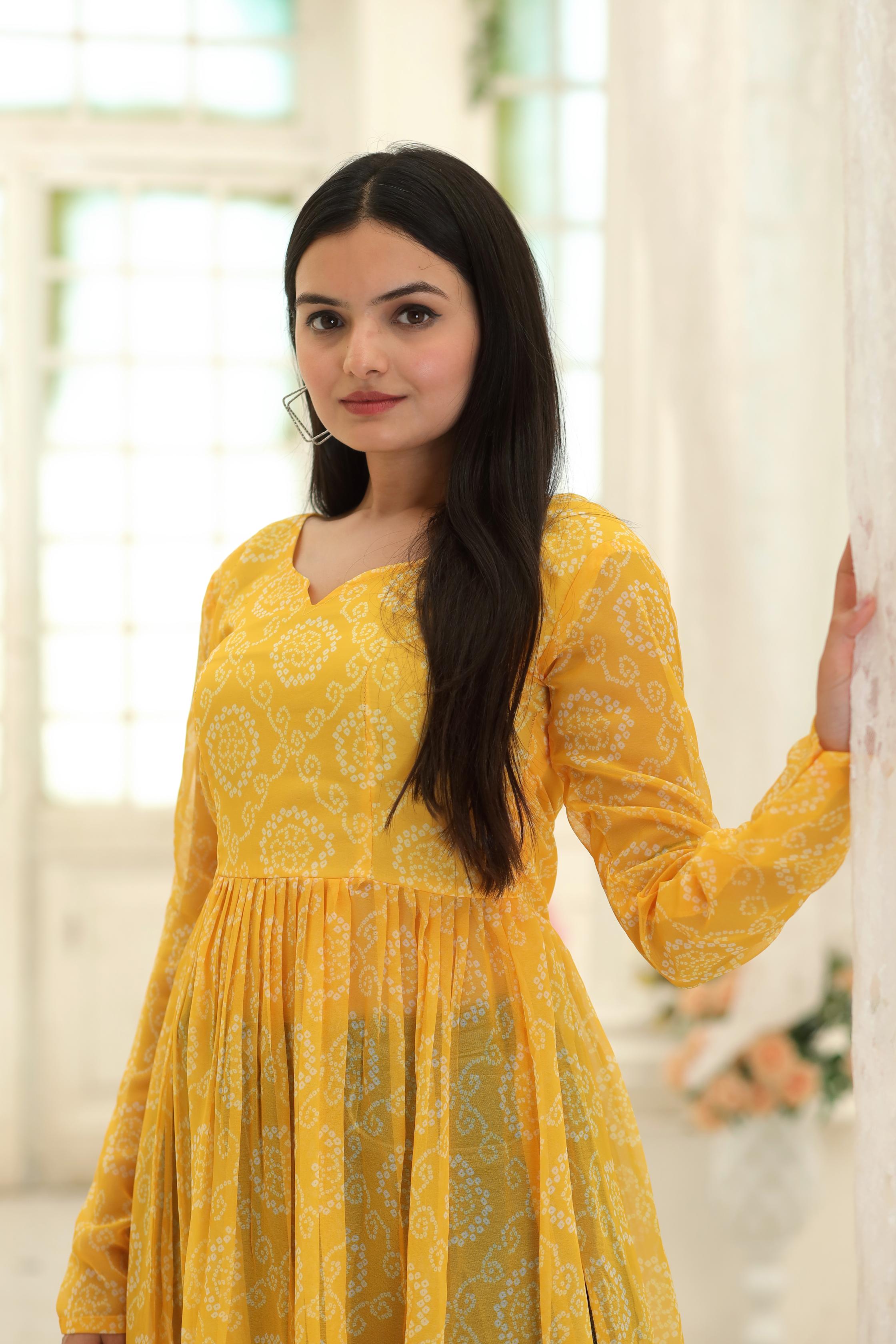 PREMIUM READYMADE DESIGNER NAYRA CUT KURTI COLLECTIONS