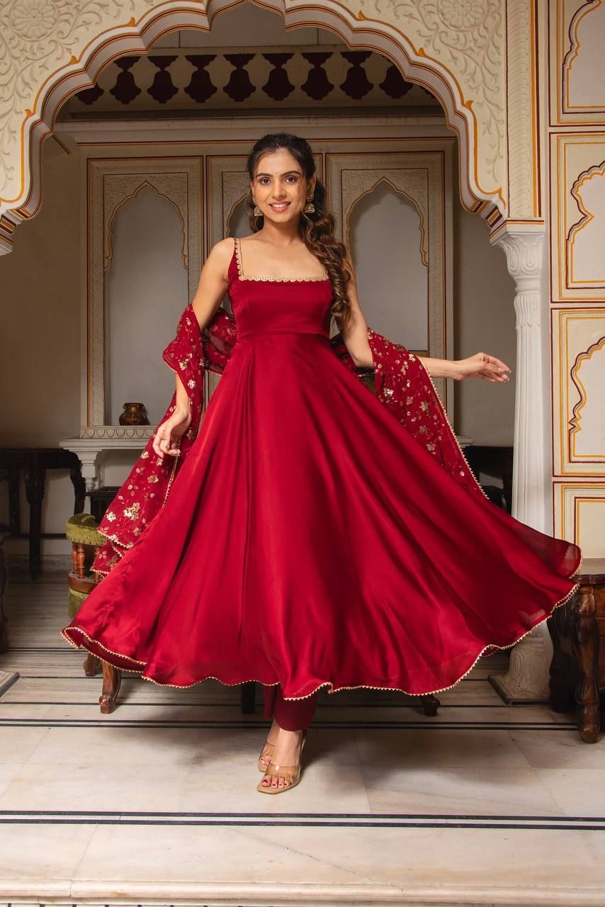 DRAPED IN GLAMOUR, OUR ANARKALI SUIT SET IS A DANCE OF TRADITION