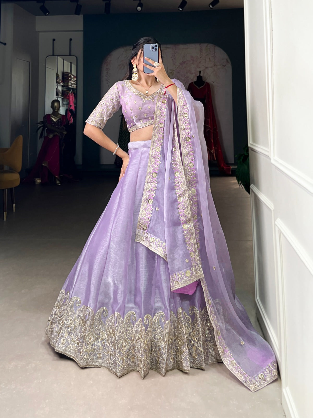 WOMEN'S EMBROIDERED LAVENDER LEHNGA CHOLI WITH HEAVY DUPATTA