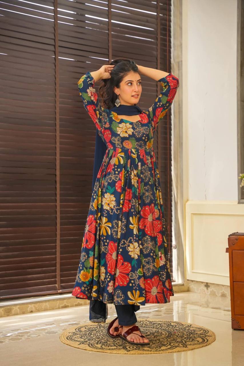WOMEN'S FLORAL FLARED GOWN PAIRED WITH DUPPATTA AND PANT