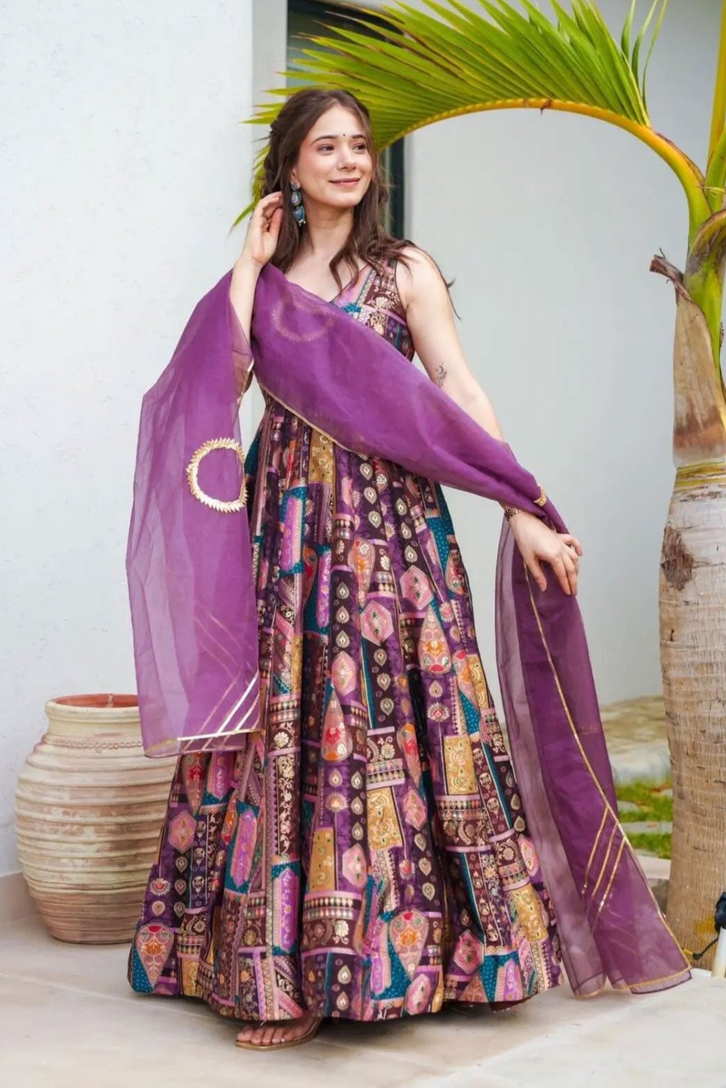 WOMEN'S FLARED GOWN PAIRED WITH ORGANZA DUPATTA