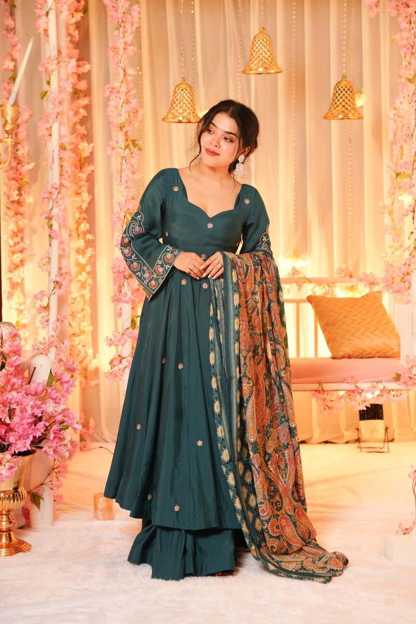 WOMEN'S GREEN FLARED GOWN WITH PALAZZO PANT AND DUPATTA