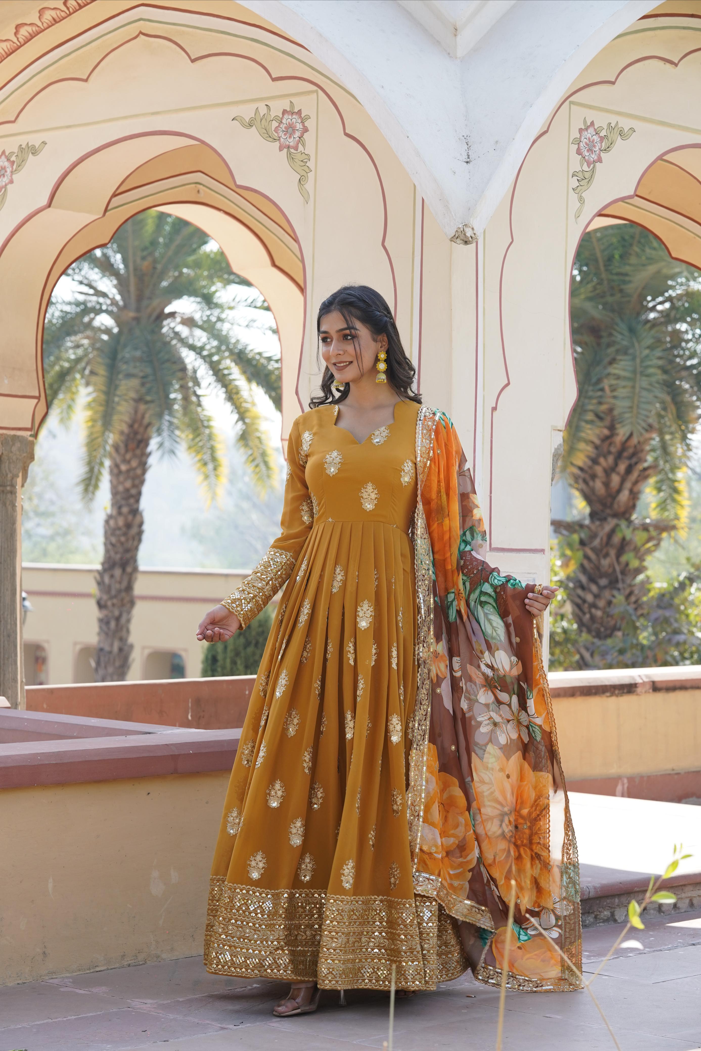 GRACEFUL FAUX GEORGETTE GOWN SET WITH TABBY SILK DUPATTA