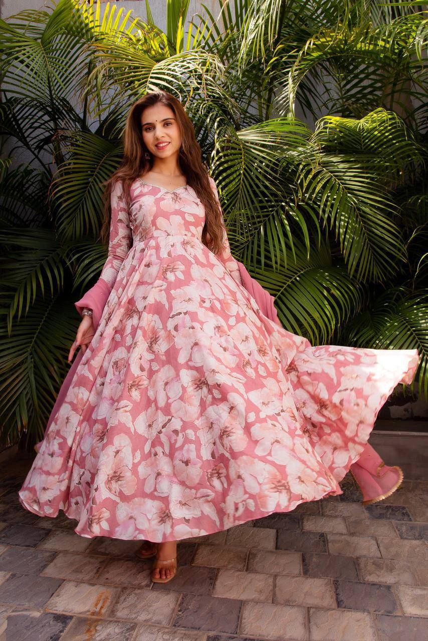 PEACH PINK FLORAL ELEGANCE FOX GEORGETTE SUIT