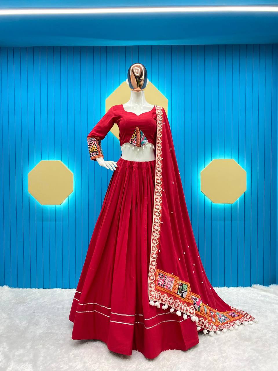 NAVRATRI LEHENGA CHOLI WITH DUPATTA