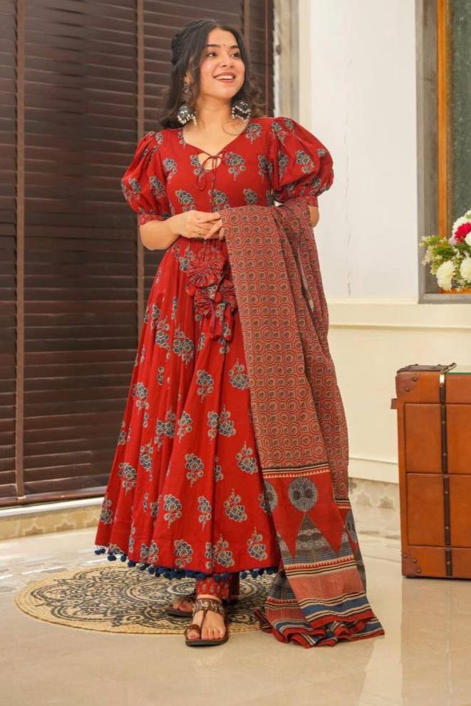 PARTY WEAR PRINTED GOWN WITH DUPATTA SET